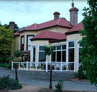 Central Springs Inn - Newcastle Accommodation