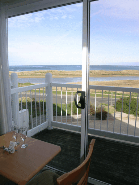 A Great Ocean View Motel - Newcastle Accommodation 1