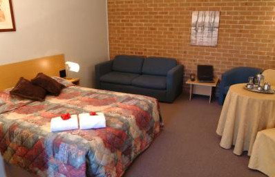 Campbelltown Colonial Motor Inn - Newcastle Accommodation 2