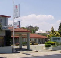 Country Comfort Cowra Countryman Motor Inn