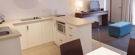 Standpipe Golf Motor Inn - New Castle Tourism