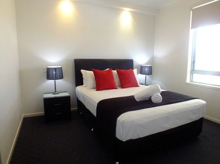 Pacific Marina Apartments - Newcastle Accommodation 7