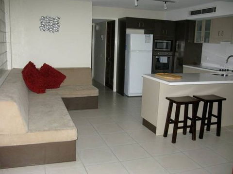 Camargue Beachfront Apartments - New Castle Tourism 2