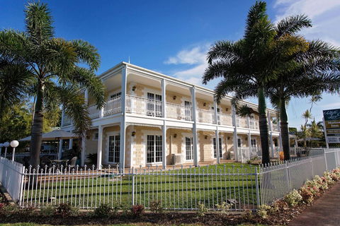 White Lace Motor Inn - Newcastle Accommodation 0