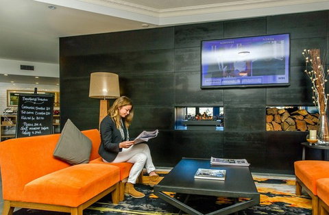 Alpha Hotel Canberra - Newcastle Accommodation 2