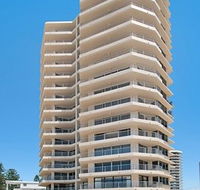 Beachside Tower - Newcastle Accommodation