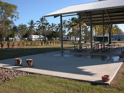 Bowen Village Caravan & Tourist Park - Newcastle Accommodation 3
