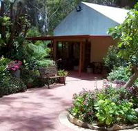 Rainforest Retreat - New Castle Tourism