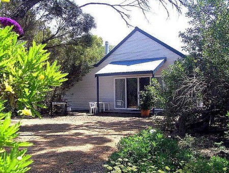 Kangaroo Island Garden Cottages - New Castle Tourism 1