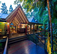 Silky Oaks Lodge and Healing Waters Spa - Newcastle Accommodation