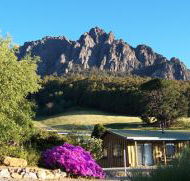 Silver Ridge Retreat - Newcastle Accommodation