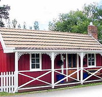 Platypus Playground Riverside B  B - The - Newcastle Accommodation