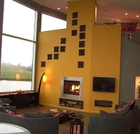 Eagles Nest Retreat - Newcastle Accommodation