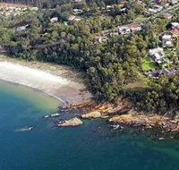 Gibsons by the Beach - New Castle Tourism