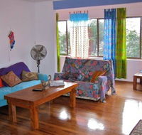 Goldfish Cottage - Newcastle Accommodation