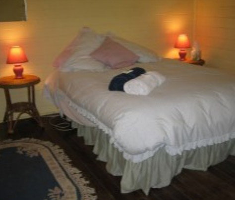 Chauvel Park B And B - Newcastle Accommodation 3