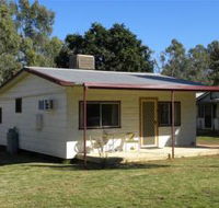Cockatoo Cottage - Pooncarie - New Castle Tourism