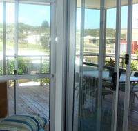 Boat Harbour - Luxury - Newcastle Accommodation