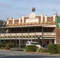 Commercial Hotel Barellan - New Castle Tourism