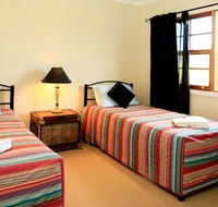 Barrington River Hideaway - New Castle Tourism