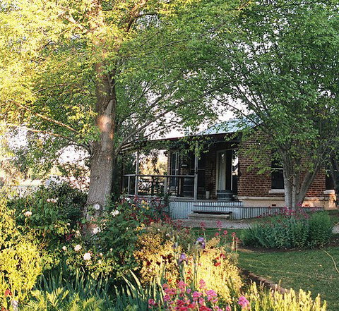 Amazing Country Escapes - Evanslea By The River - Newcastle Accommodation 0