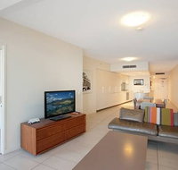 Grand Mercure Apartments Coolangatta - Newcastle Accommodation
