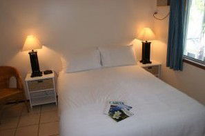 Zimzala Retreat Bed & Breakfast - New Castle Tourism 0