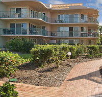 Surfside On The Beach - Newcastle Accommodation