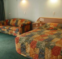 Runaway Bay Motor Inn - Newcastle Accommodation