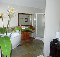 Airlie Waterfront Bed and Breakfast - New Castle Tourism