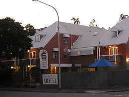 Spring Hill Terraces - Newcastle Accommodation 3