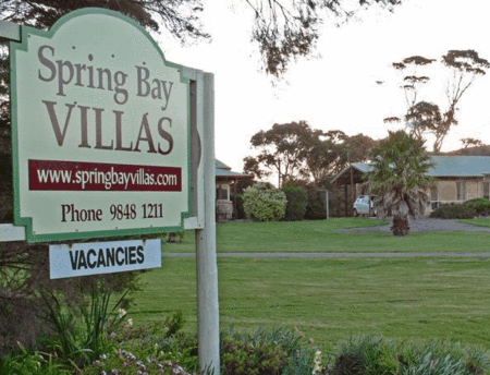 Spring Bay Villas - New Castle Tourism
