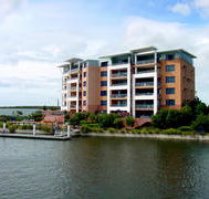 The Jetty Apartments - Newcastle Accommodation