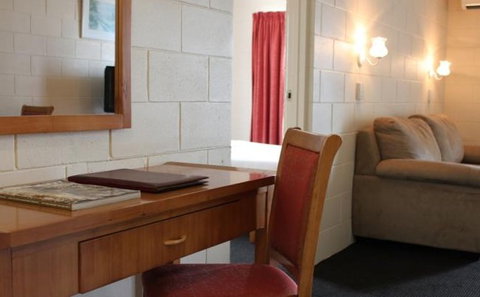 Luma Luma Holiday Apartments - New Castle Tourism 3