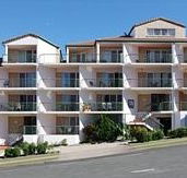 Whitecaps Holiday Apartments - Newcastle Accommodation