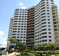 Meriton Apartments - Newcastle Accommodation