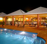 Reef Resort - Newcastle Accommodation