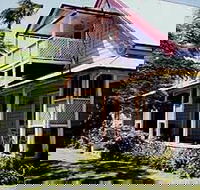 Wynyabbie House - Newcastle Accommodation