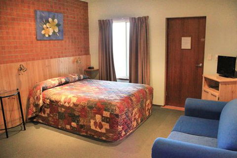 Catalina Motel Lake Macquarie - Newcastle Accommodation 2