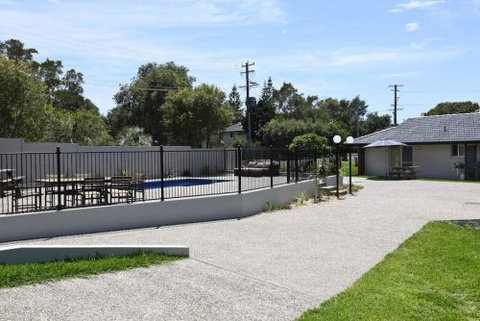 Pacific Sands Accommodation - New Castle Tourism 3