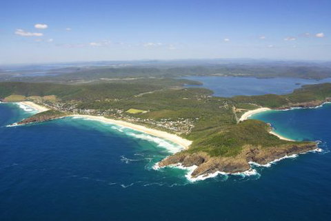 Pacific Sands Accommodation - New Castle Tourism 5