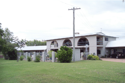 Latara Resort Motel - New Castle Tourism