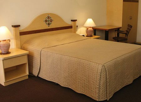 Villa Mirasol Boutique Motel - New Castle Tourism 3