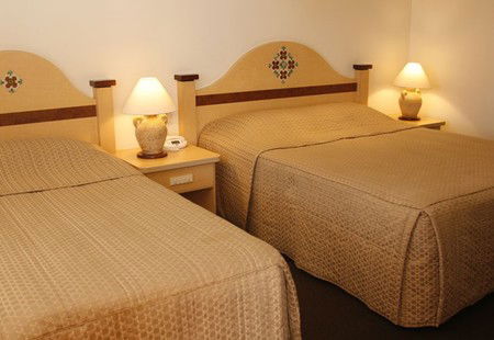 Villa Mirasol Boutique Motel - New Castle Tourism 4