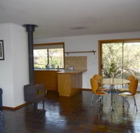 Dune Hideaway - Newcastle Accommodation