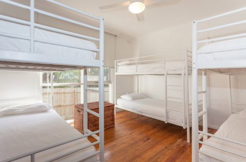 Amour Eva Retreats  - Newcastle Accommodation 2