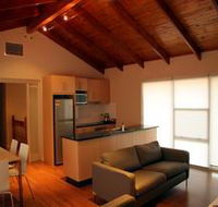 Ethelton Serviced Apartments - New Castle Tourism