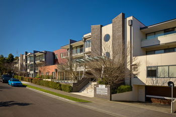 Apartments @ Glen Waverley - New Castle Tourism 1