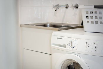 Apartments @ Glen Waverley - New Castle Tourism 3
