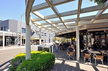 Apartments @ Glen Waverley - New Castle Tourism 16